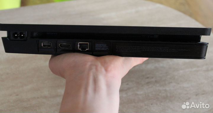 Игровая приставка ps4 1Tb