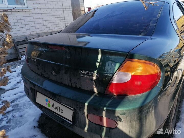 Chrysler Neon 2.0 МТ, 2000, битый, 140 000 км
