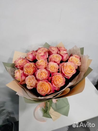 Букет из роз сорта lovely hearts