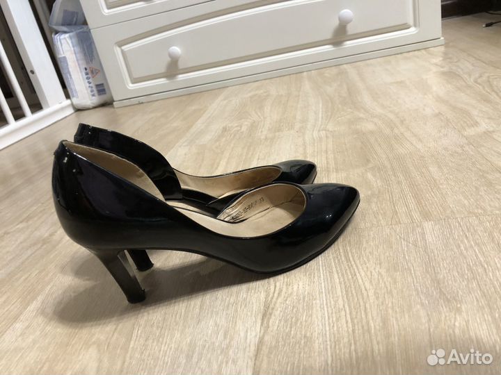 Туфли лодочки 33