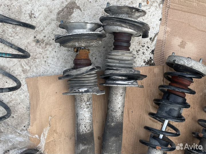 Стойки бмв е60