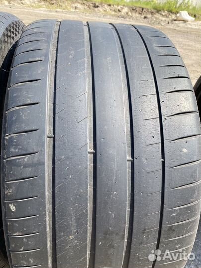 Michelin Pilot Sport 4 S 315/30 R22