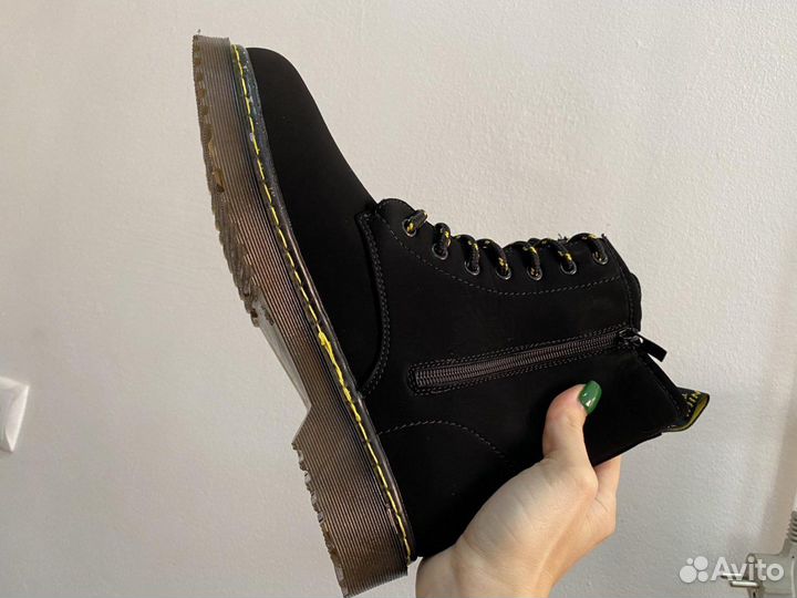 Ботинки Новые