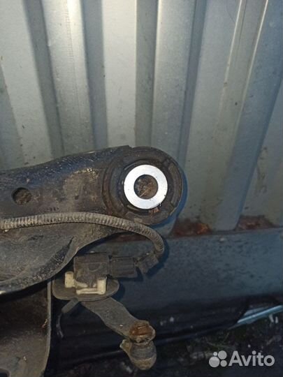 Задняя балка подрамник Suzuki Kizashi 4wd