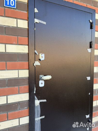 Дверь уличная с терморазрывом
