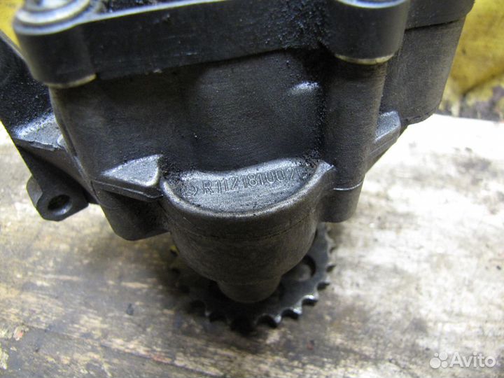 Насос масляный 2.2 CDI Mercedes Sprinter