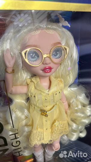 Кукла Rainbow High Delilah Делайла