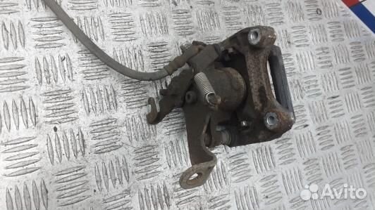 Суппорт тормозной задний правый mazda CX-5 1 (UKR1