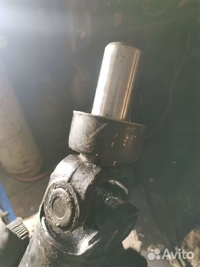 Вал карданный новый газ-330202 с опорой L2640мм