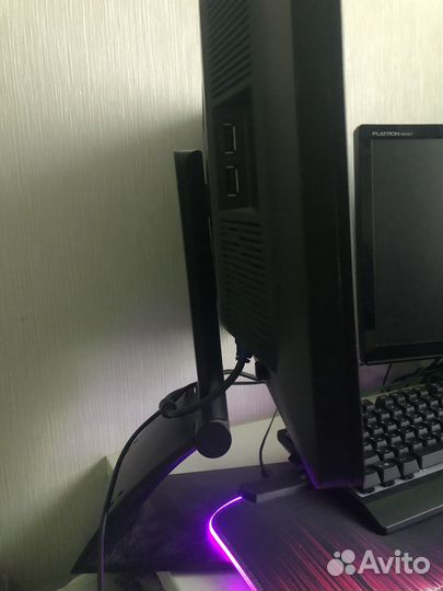 HP elitedisplay E201