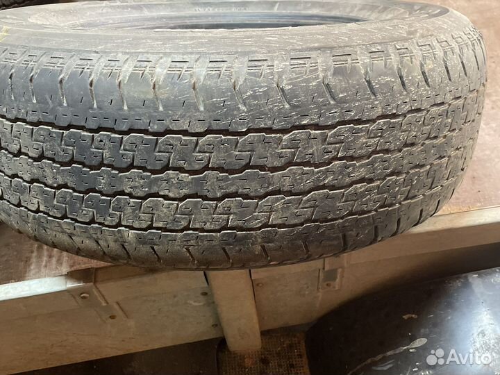 Bridgestone Dueler H/T D840 265/65 R17