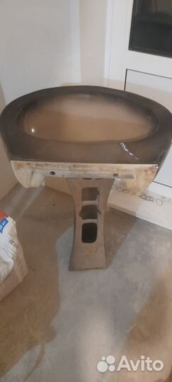 Раковина с ножкой бу
