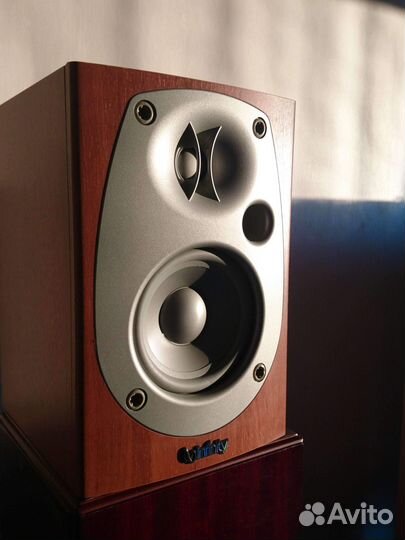 Infinity Beta hcs: акустические колонки (USA)