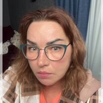 Водитель со своим автомобилем, Шымкент