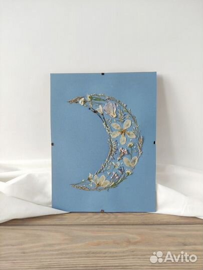 Картина из полевых цветов 