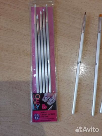 Кисти для маникюра