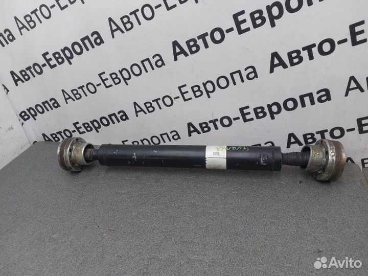 Карданный вал передний Jeep Grand Cherokee WK2