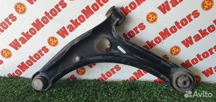 Рычаг подвески нижний передний правый Mitsubishi