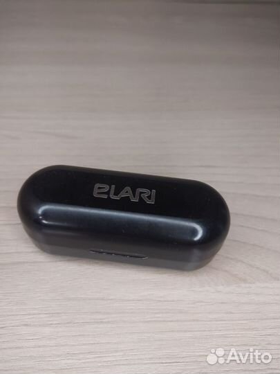 Беспроводные наушники elari nanopods