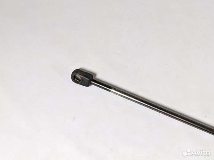 Амортизатор крышки багажника Hyundai Tucson JM