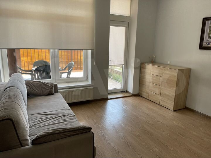 2-к. квартира, 72 м², 1/3 эт.