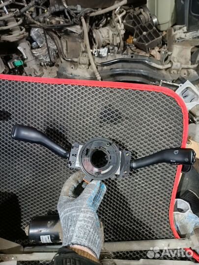 Подрулевой переключатель Фольцваген passat b5