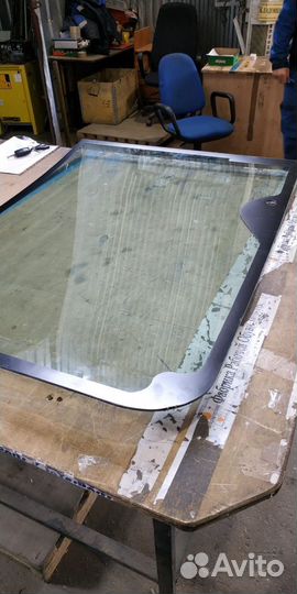 Hitachi/zx350 стекло боковое правое