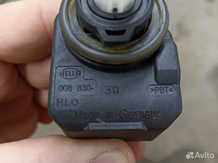 Электрокорректор фары skoda