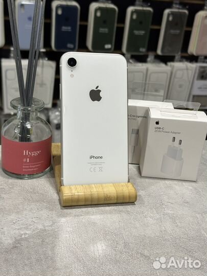 iPhone Xr, 64 ГБ