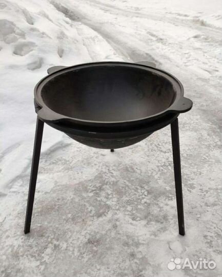 Подставка под казан походная