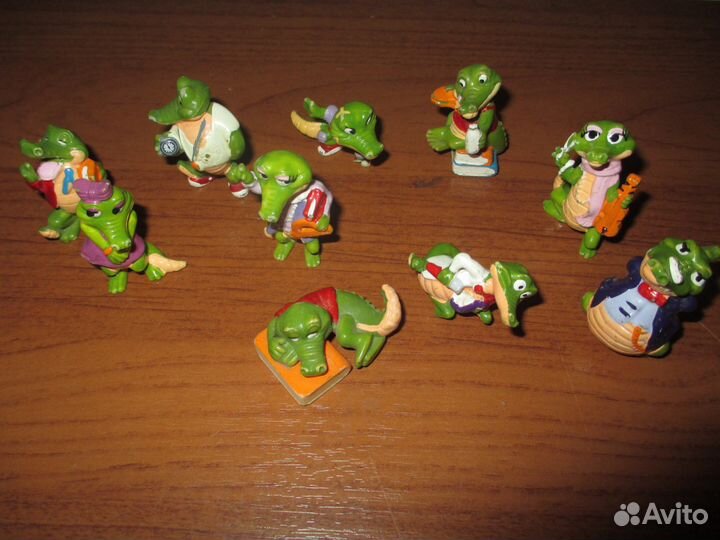 Самые первые игрушки из киндер- сюрприза