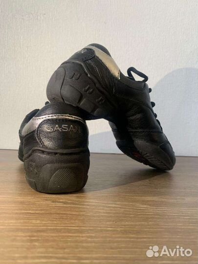 Танцевальные кроссовки из натуральной кожи