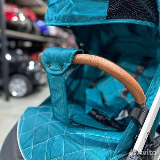Коляска прогулочная