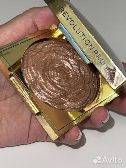Хайлайтер revolution pro rose gold