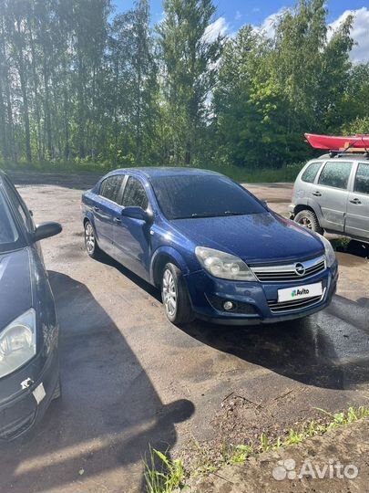 Opel Astra 1.8 МТ, 2008, 220 000 км