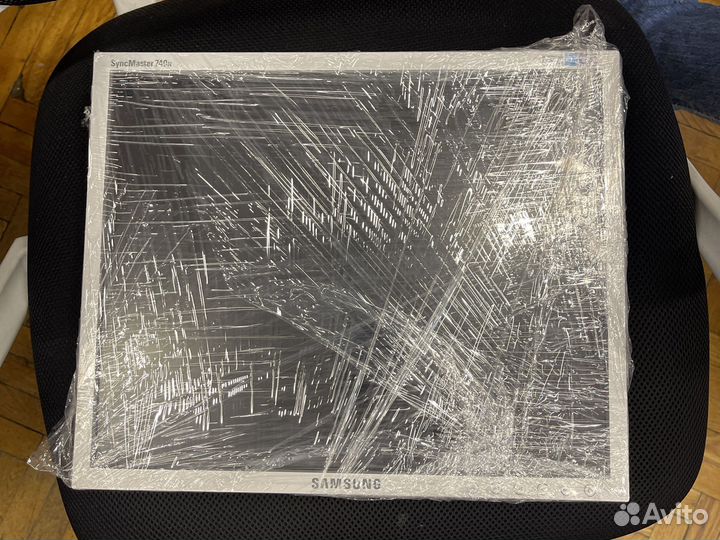 Монитор samsung