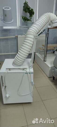 Педикюрное вытяжка бу