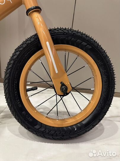 Беговел AmaroBaby новый