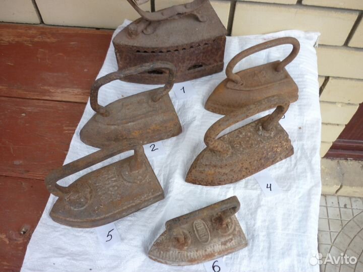 Утюг чугунный старинный