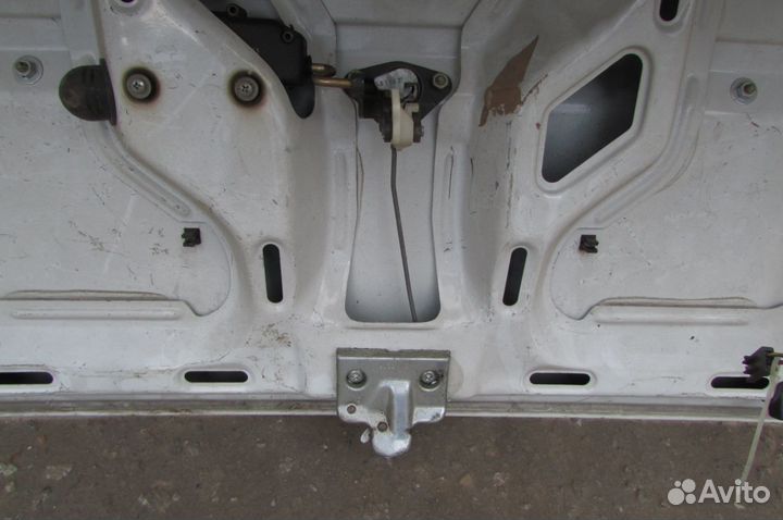 Крышка багажника Opel Kadett E Кабриолет