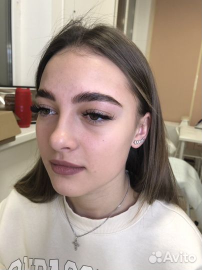 Мастер бровист