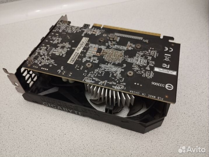 Видеокарта gigabyte nvidia GeForce GTX 1650