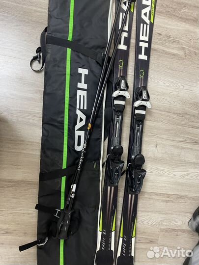 Горные лыжи и ботинки фирмы Head