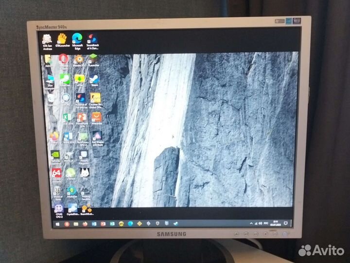 Монитор Samsung syncmaster 940n