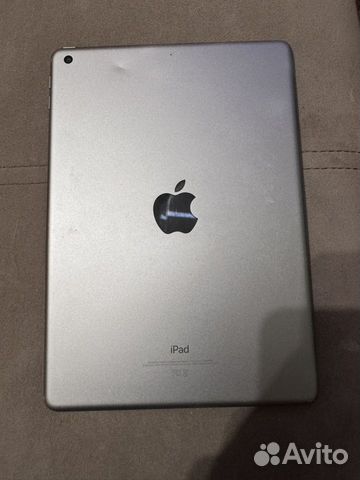 iPad (5 поколения) объявление продам