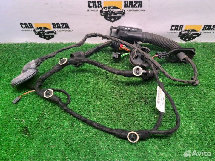 Электропроводка двери задняя R Audi Q3