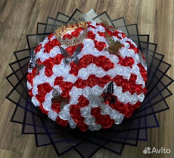 Букеты из Атласных лент 101 роза