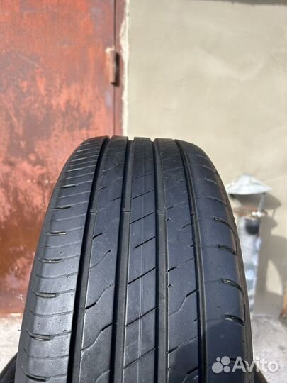 Goodyear EfficientGrip Performance 2 205/55 R16