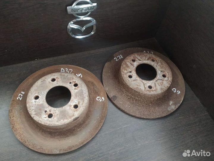 Диск тормозной задний ниссан Maxima A32