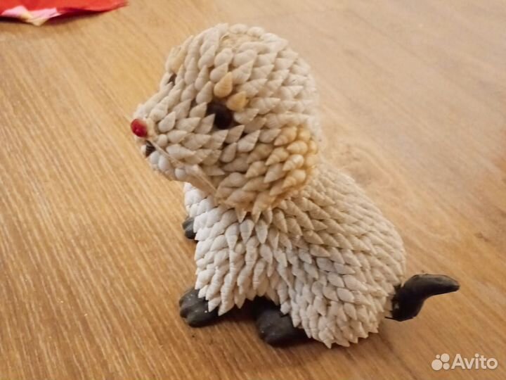 Продам сувенир собака из ракушек